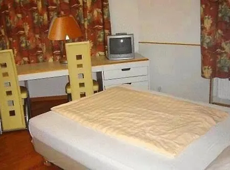 セントラル-ホテル オッフェンバッハ 2* オッフェンバッハ